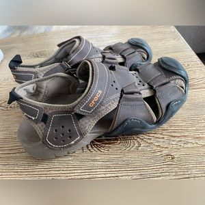 CROCS SWIFTWATER like new sandals clogs 🛶🥾⛰️